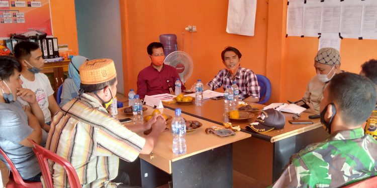 Panwascam Ipuh ” Rapat Koordinasi Penertiban Alat Peraga Sosialisasi (APS)