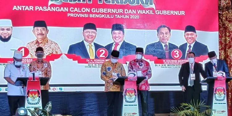 Debat Terbuka Cagub dan Cawagub Provinsi Bengkulu Ajang Penilaian Calon Pemimpin