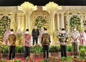 Gubernur Bengkulu Rohidin Mersyah | Simulasi Pelaksanaan Resepsi Pernikahan New Normal