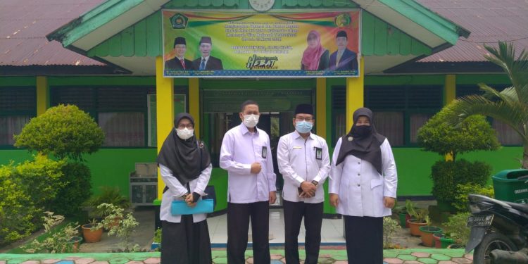 MAN1 Mukomuko” Kunjungan Tim Monitoring dan Evaluasi Sararan dan Prasarana (Monev Sarpras) Kanwil Kemenag Provinsi Bengkulu