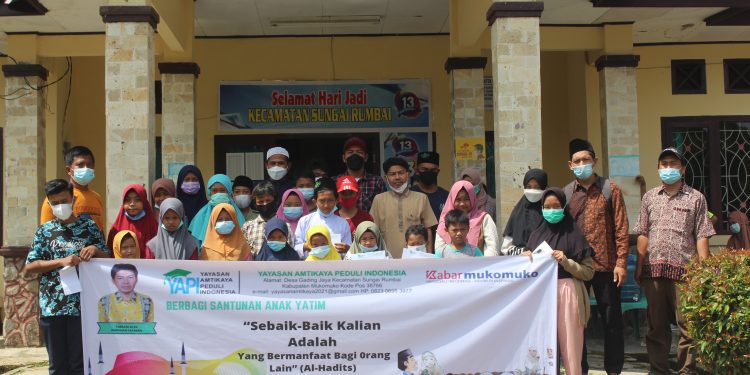 Berkah Ramadhan, Kabar Mukomuko & YAPI Menyantuni Anak Yatim