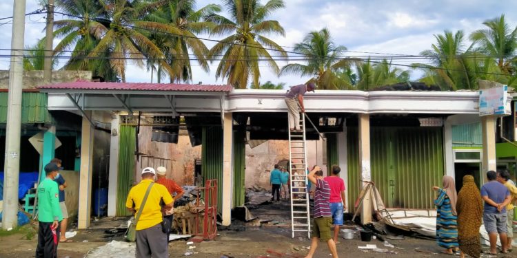 Diduga Konsleting Listrik, 1 Toko Elektronik Ludes Dilahap Si Jago Merah