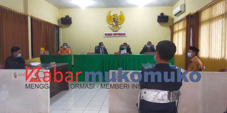 Bantah Laporan Oknum Masyarakat Tentang Keterbukaan Informasi, Pj Kades Semundam Penuhi Panggilan KIP