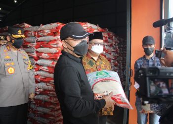 Bantuan Beras PPKM 2021,Gubernur Rohidin Tekankan Penyaluran Bantuan Optimal dan Tepat Sasaran