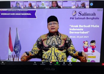 Gubernur Rohidin  Ajak Kaum Ayah Aktif Ambil Bagian Dalam Mendidik Anak