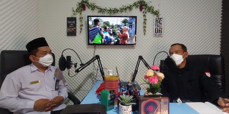 Podcast, Kakankemenag Mukomuko Ajak Masyarakat Terapkan 5M + 1D Serta Jangan Takut Vaksin