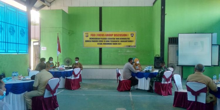 Wujudkan Pilkades Serentak Yang Berkompeten, Dinas PMD Gelar Sosialisasi Melalui FGD
