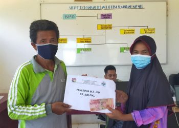 Pemdes Semambang Makmur Salurkan BLT-DD Bulan Oktober