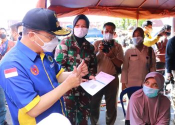 Gubernur Bengkulu Rohidin Mersyah Ajak Masyarakat Untuk Segera Vaksin