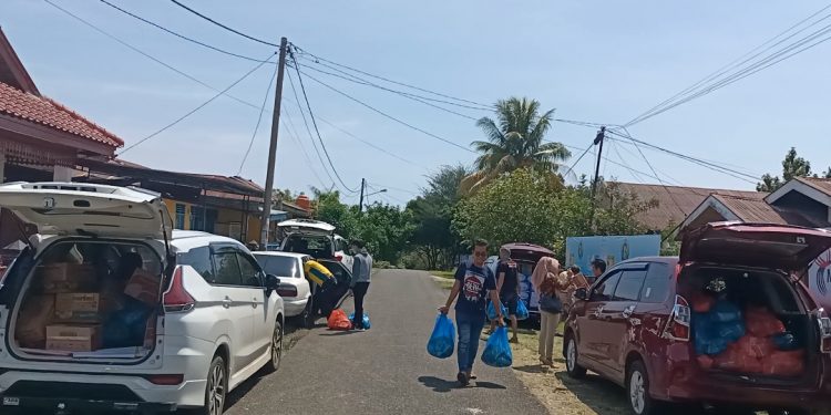 Komunitas Bengkulu Peduli Salurkan Bantuan Sembako