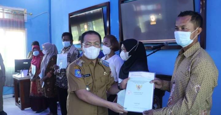 Bupati Mukomuko Hadiri Penyerahan Sertifikat Oleh Manteri ATR/BPN secara Virtual