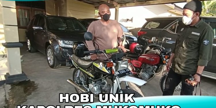 Hobby Motor Jadul, Kapolres Bongkar Kenangan Masa Lalu