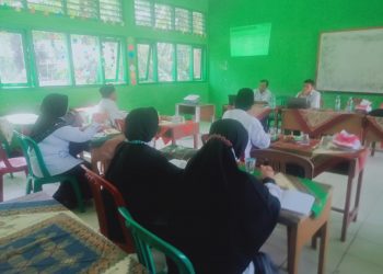 MIN 1 Mukomuko Fasilitasi Kegiatan Pendampingan Pembuatan Proposal dan Laporan Keuangan Calon Penerima Bantuan KKGTK