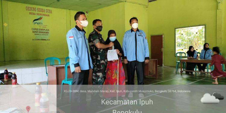 Meningkatkan Ekonomi Masyarakat, Pemdes Semundam Saluran BLT-DD Tahap 2 Tahun 2022