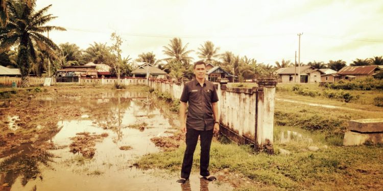 Pemdes Air Buluh : Aswad Menghimbau Masyarakat Untuk Meningkatkan Kewaspadaan di Tengah Intensitas Hujan Yang Tinggi