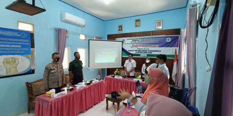 Tingkatkan Keprofesionalan Kerja, UPTD Puskesmas Ipuh Gelar Pertemuan Lintas Sektor Triwulan II Tahun 2022
