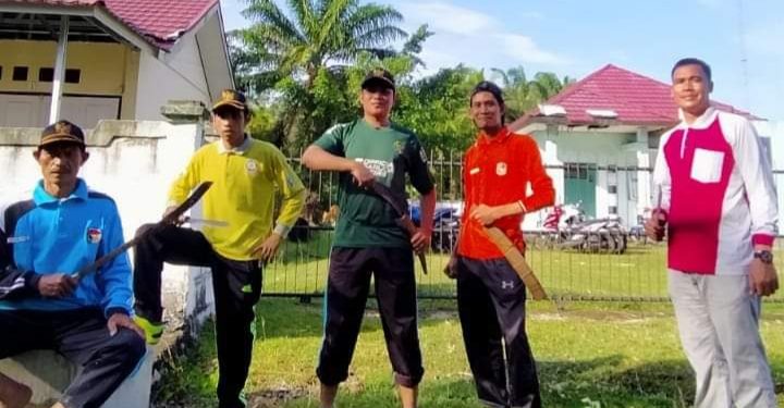 Pemdes Air Buluh, Terapkan PHBS Melalui Gotong-Royong Kebersihan Lingkungan