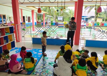 Kenalkan Tertib Lalulintas Sejak Dini, Satlantas Polres Mukomuko Gelar Sosialisasi Tertib Lalulintas di TK ALBARA