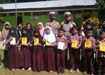 Gelar Sosialisasi Tertib Lalulintas : Satlantas Polres Mukomuko Himbau Sekolah dan Orangtua Larang Anak Bawa Sepeda Motor ke Sekolah