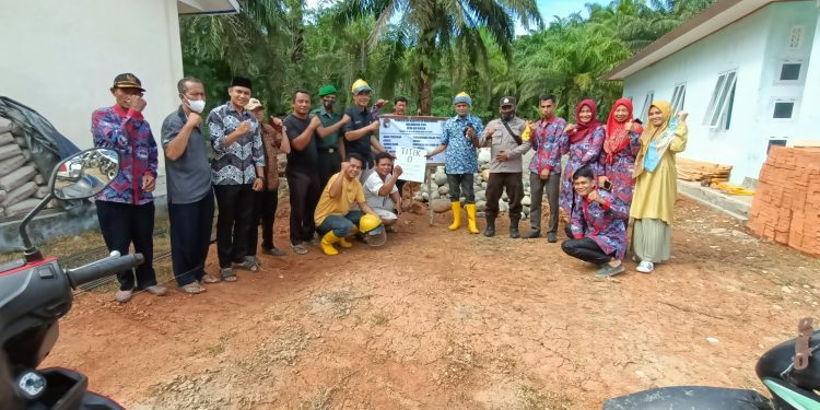 Pemdes Air Buluh Gelar Titik Nol Pembangunan Fisik Tahap 1 TA 2022