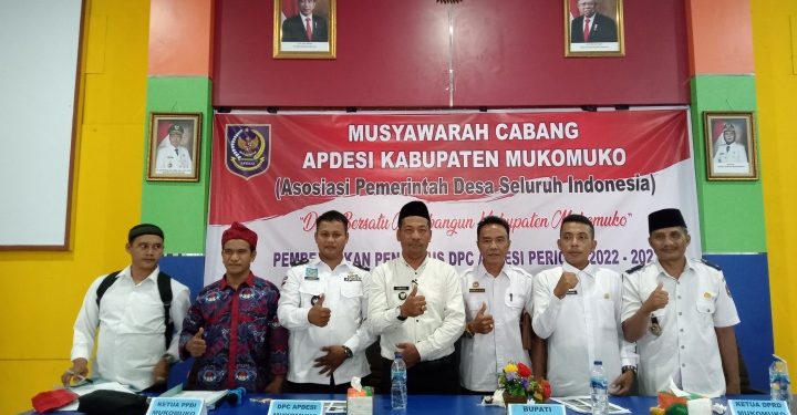 Rismanaji Duduki Ketua DPC APDESI Kabupaten Mukomuko Priode 2022-2027