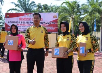 Meriahkan Dirgahayu RI ke 77 dan Peringati HUT Polwan ke 74, Polres Mukomuko Gelar Olahraga serta Lomba Bersama Keluarga Besar