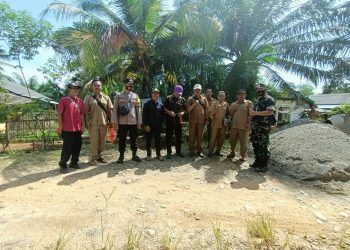 Pemdes Tanjung Jaya Gelar Peletakan Batu Pertama Pembangunan Desa