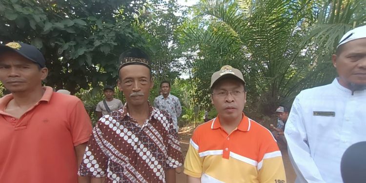 Pemdes Tirta Mulya : Bupati Mukomuko Kunjungi Kelompok Tani Budidaya Ikan Nila Dalam Program Ketahanan Pangan Desa