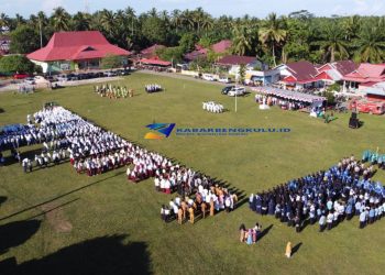 Pulih Lebih Cepat Bangkit Lebih Kuat: Semangat Kebersamaan Warnai Upacara Hari Kemerdekaan Republik Indonesia Ke -77