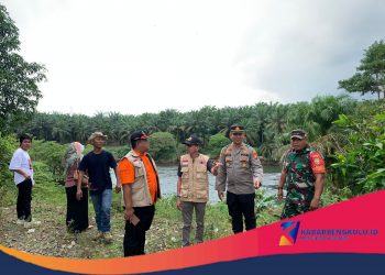Pascabencana Tanah Longsor dan Kebakaran, Kalaksa BPBD Provinsi Bengkulu Beri Bantuan Tanggap Darurat