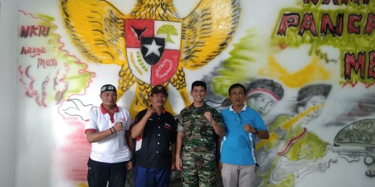 Kodam II Sriwijaya Gelar Vidcon dengan Kodim 0428/Mukomuko di Warkop Kampung Pancasila Desa Sumber Makmur