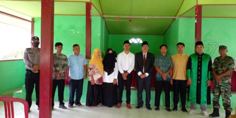 Dua Desa Kecamatan Ipuh Gelar Pelantikan PAW Anggota Badan Permusyawaratan Desa
