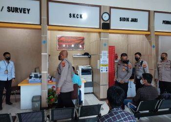 Polres Prabumulih, Meningkatkan Pelayanan SPKT Kapolres Lakukan Pengecekan