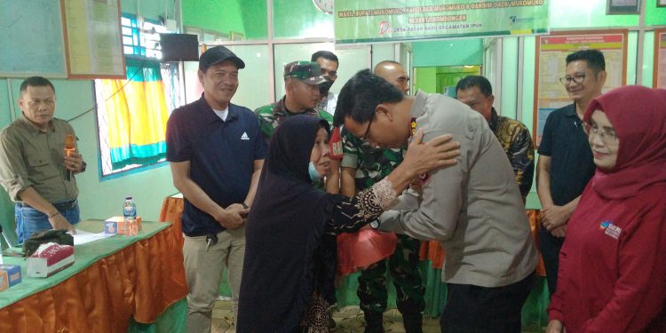 Kebahagiaan Tidak Akan Habis Hanya Karena Membaginya, Kabar Bengkulu Gelar Baksos dan Pengobatan Gratis