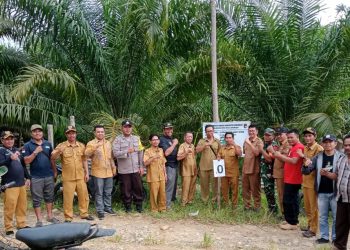 Pemdes Semundam Gelar Titik Nol Pembangunan Rabat Beton