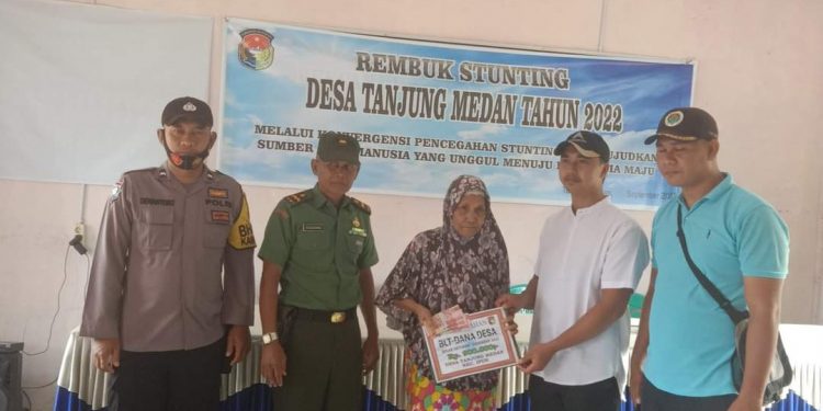 BLT-DD Triwulan Terakhir Tahun 2022 Tanjung Medan Cair, Bhabinkamtibmas Beri Himbauan