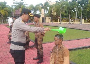 Polres Mukomuko Gelar Upacara Tradisi Pembaretan Bintara Remaja, Kapolres: Tetap Humanis Dalam Menghadapi Berbagai Persoalan di Tengah Masyarakat