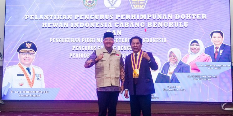 Gubernur Rohidin Tegaskan Perhimpunan Dokter Hewan Indonesia Dituntut Berperan Aktif Atasi Stunting