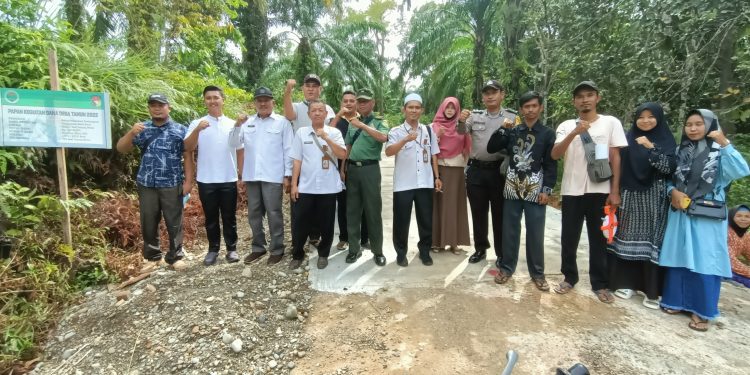 Pemdes Tanjung Medan Gelar Monev Pembangunan Tahap III Tahun 2022