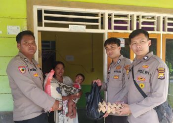 Polri Peduli, Polres Mukomuko “Berbagi” Dengan Warga Tak Mampu di Desa Tirta Mulya Air Manjuto