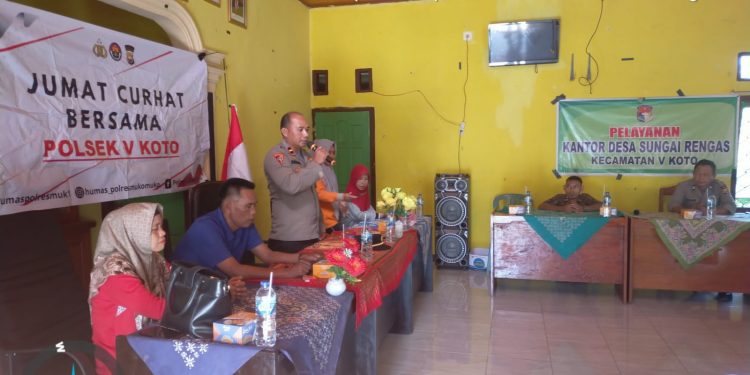 Giat Jumat Curhat Polsek V Koto Serap Aspirasi Warga dan Pemdes Sungai Rengas