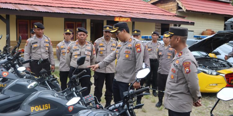 Pastikan Baik.Saat Digunakan Bertugas, Kapolres Mukomuko Cek Randis Personel