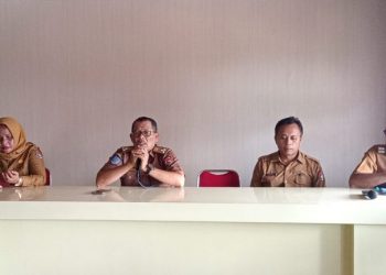 Minta Maaf , Ketua Panitia Hari Ulang Tahun (HUT) Kabupaten Mukomuko ke-20  Gelar Konferensi Pers dengan Puluhan Wartawan
