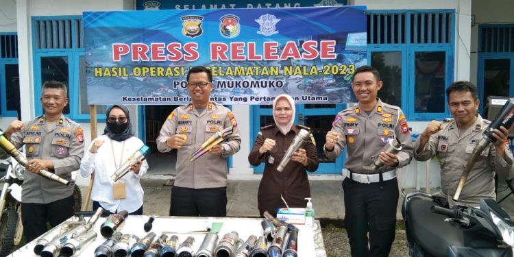 Operasi Keselamatan Nala 2023 Polres Mukomuko Berakhir, Jumlah Teguran dan Tilang ETLE Meningkat serta Angka Kecelakaan Turun