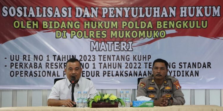 Polda Bengkulu Gelar Sosialisasi dan Penyuluhan Bidkum di Polres Mukomuko