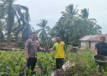 Antisipasi Kebakaran Lahan, Bhabinkamtibmas Polsek mukomuko Utara Himbau Masyarakat Tidak Bakar Lahan Sembarangan