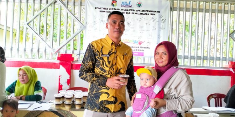 Giat Posyandu Desa : Kades Air Buluh, Ayo Ikut Posyandu, Cegah Stunting itu Perlu
