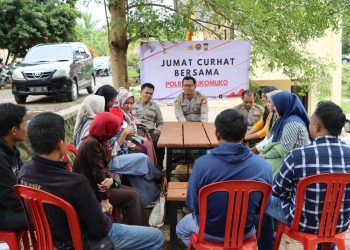 Gelar Jumat Curhat, Kapolres Mukomuko Dengar Langsung “Curhatan Hati” Para Pembesuk Tahanan