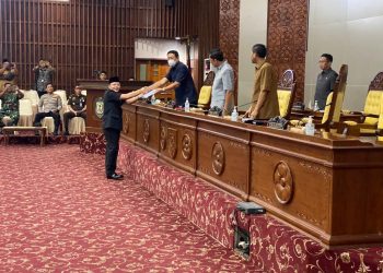 Sampaikan LKPJ Tahun 2022, Gubernur Rohidin Beberkan Pendapatan Daerah Terealisasi di atas Target