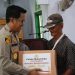 Ramadhan Mubarak , Kapolres Mukomuko Bagikan Sembako Kepada Warga Yang Membutuhkan